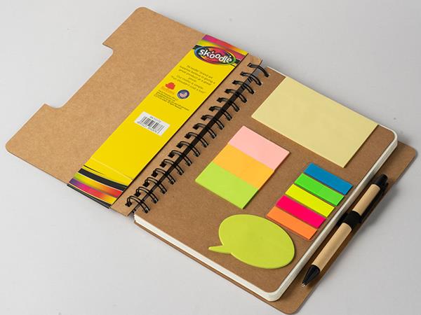 Cuaderno de espiral, tapa de papel kraft, 80 páginas rayadas, con notas adhesivas de colores y accesorio para colocar lapiceros
