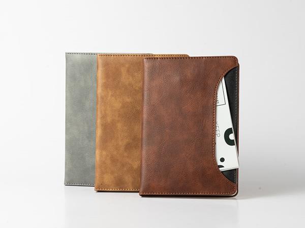 Cuadernos de cuero, con bolsillo para guardar tarjetas u otros, 80 páginas rayadas